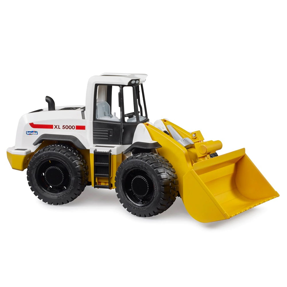 Bruder Wheel Loader 2 Years+