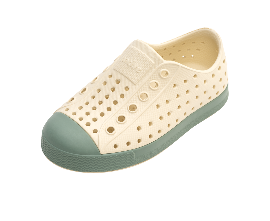 Native Jefferson Kids (Bone White/Relax Green) - CLEARANCE