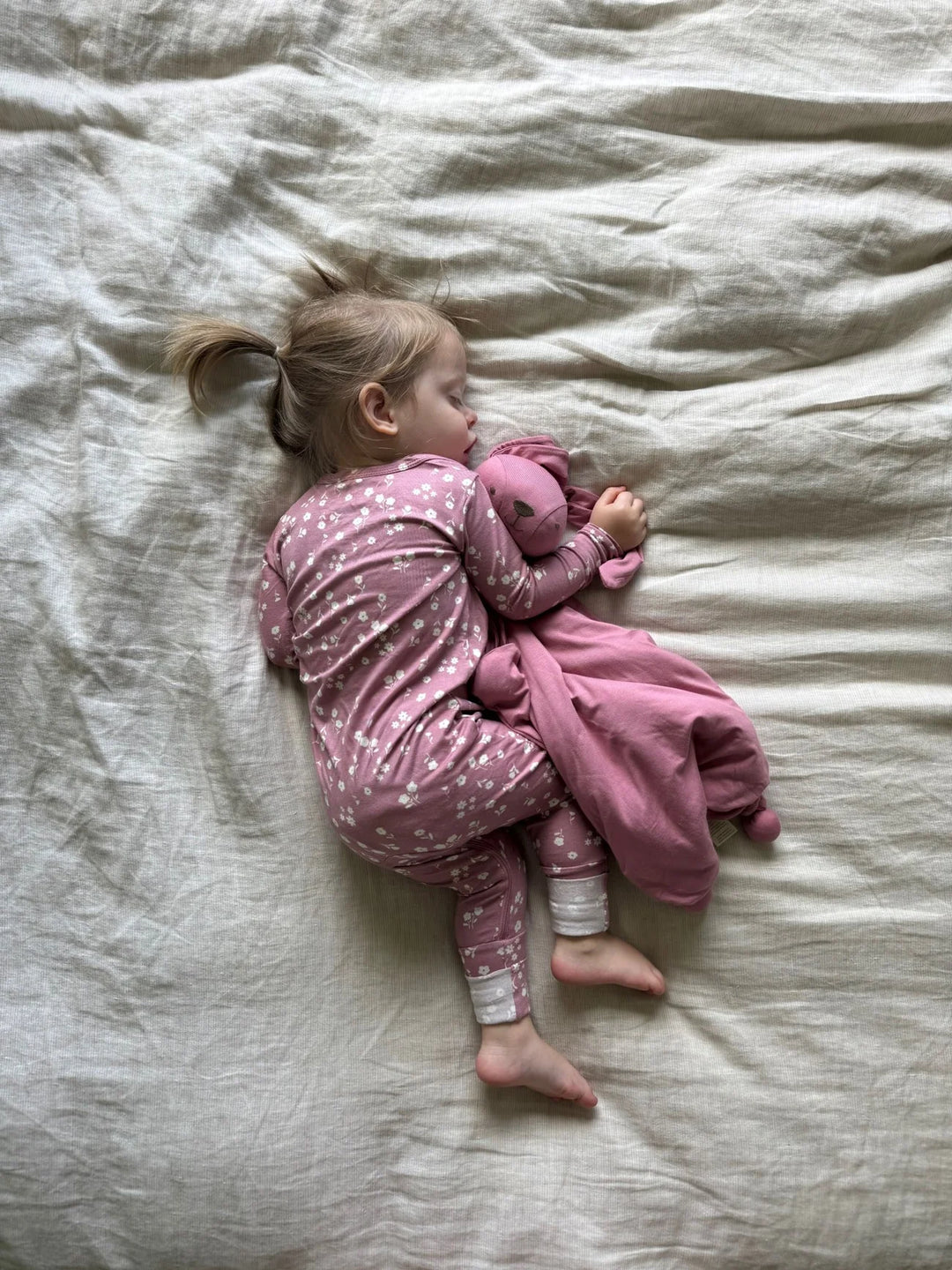 Gunamuna Convertible Footie (Mini Floral)