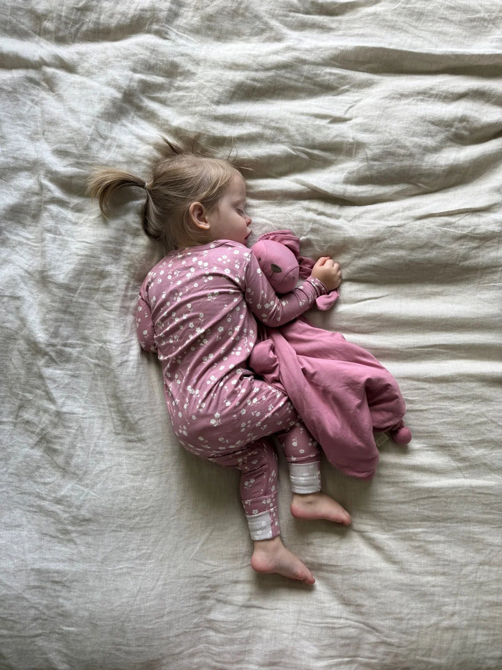 Gunamuna Convertible Footie (Mini Floral)