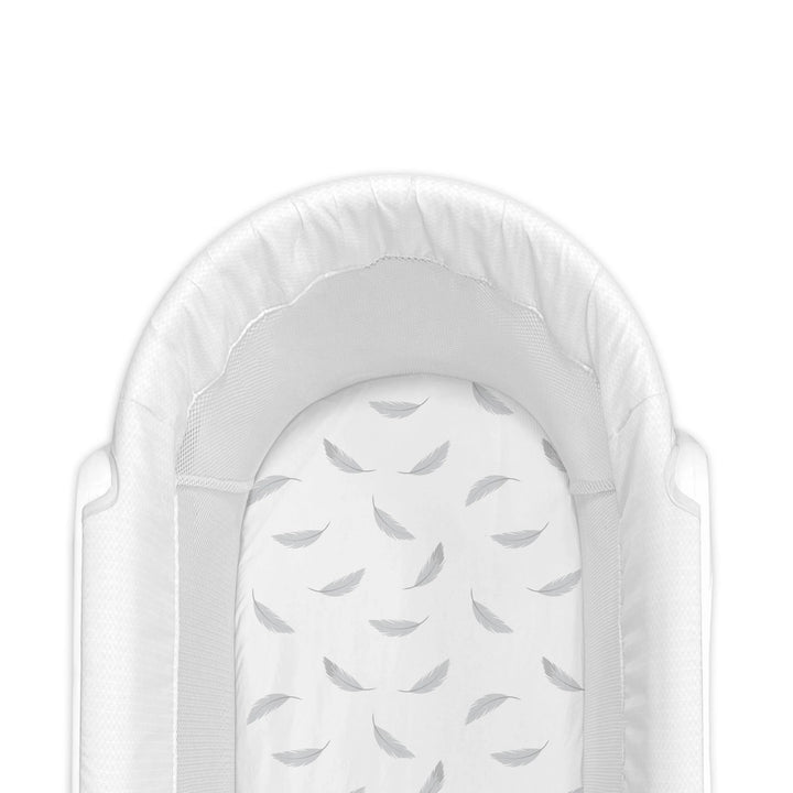 Kushies Flannel Bassinet Sheet (Grey Feathers)