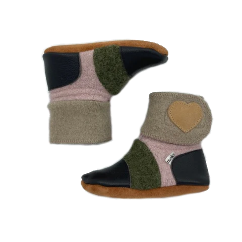 Nooks Design Felted Wool Booties (Peony)