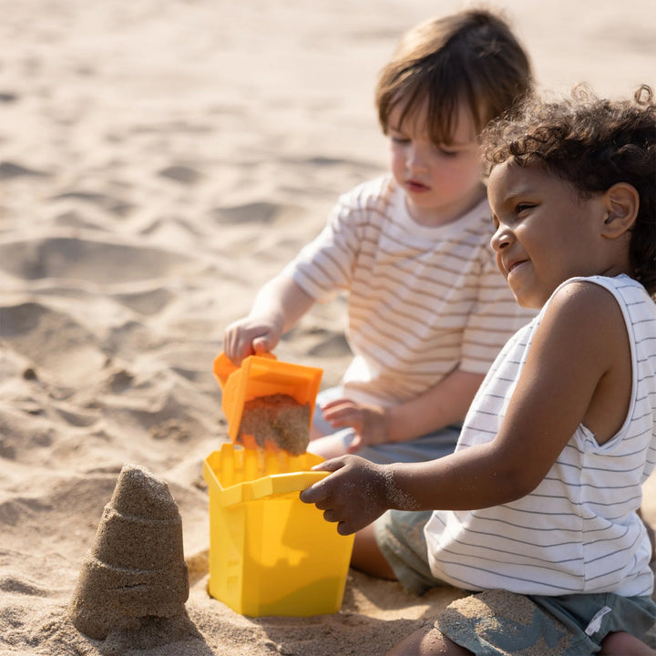Hape Digger Bucket-Toys & Learning-Hape-031880-babyandme.ca
