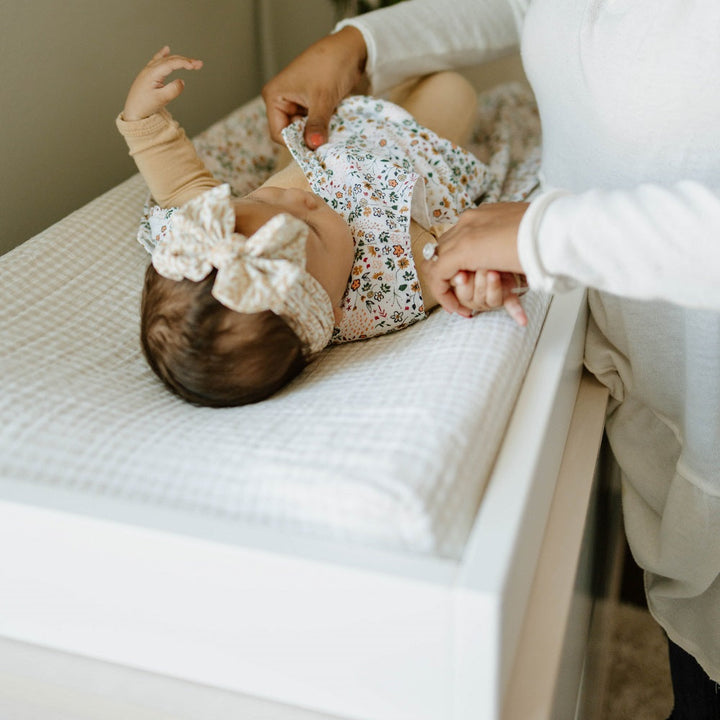 Little Unicorn Cotton Muslin Changing Pad Cover (Tan Gingham)-Bath-Little Unicorn-025666 TG-babyandme.ca