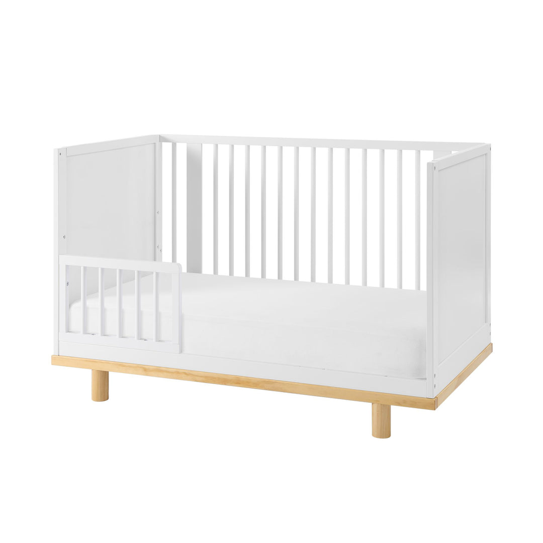 Little Seeds Roo Toddler Bed Guardrail (White)