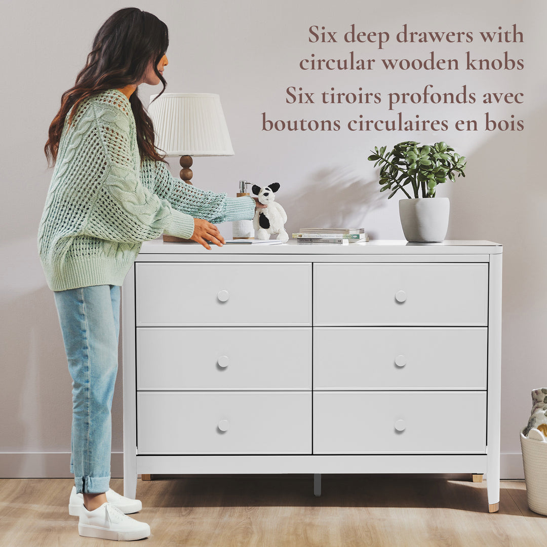 Little Seeds Aster 6-Drawer Dresser (White)
