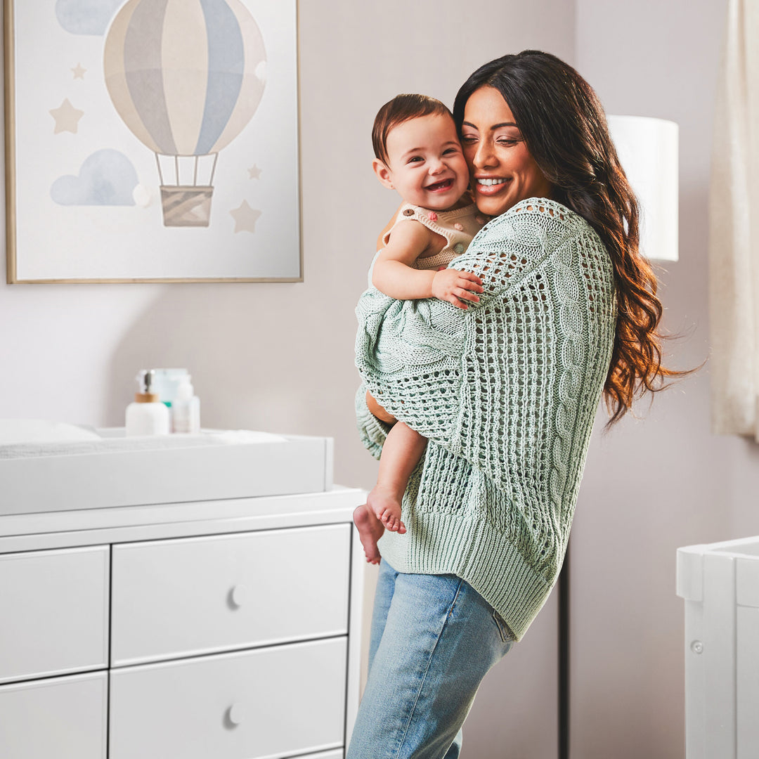Little Seeds Aster 6-Drawer Dresser (White)