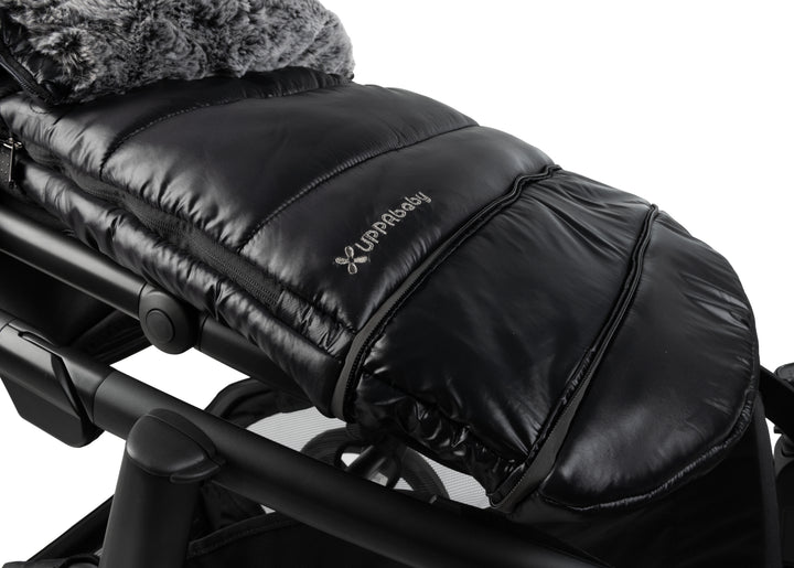 UPPAbaby Luxe Cozy Ganoosh (Lyla – Onyx Nylon)