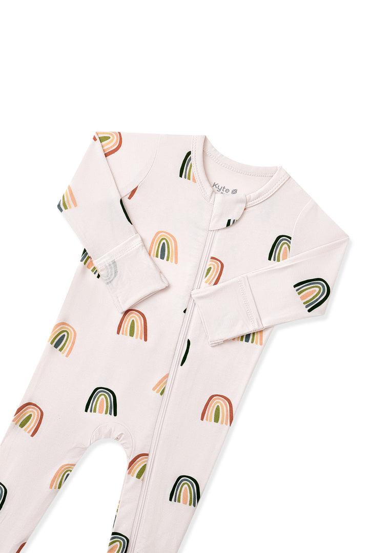 Kyte Baby Long Sleeve Zippered Footie (Retro Rainbow)