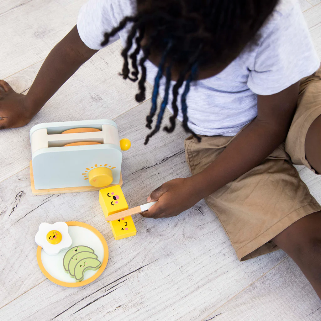 Pearhead Brunch Time Wooden Toaster Set