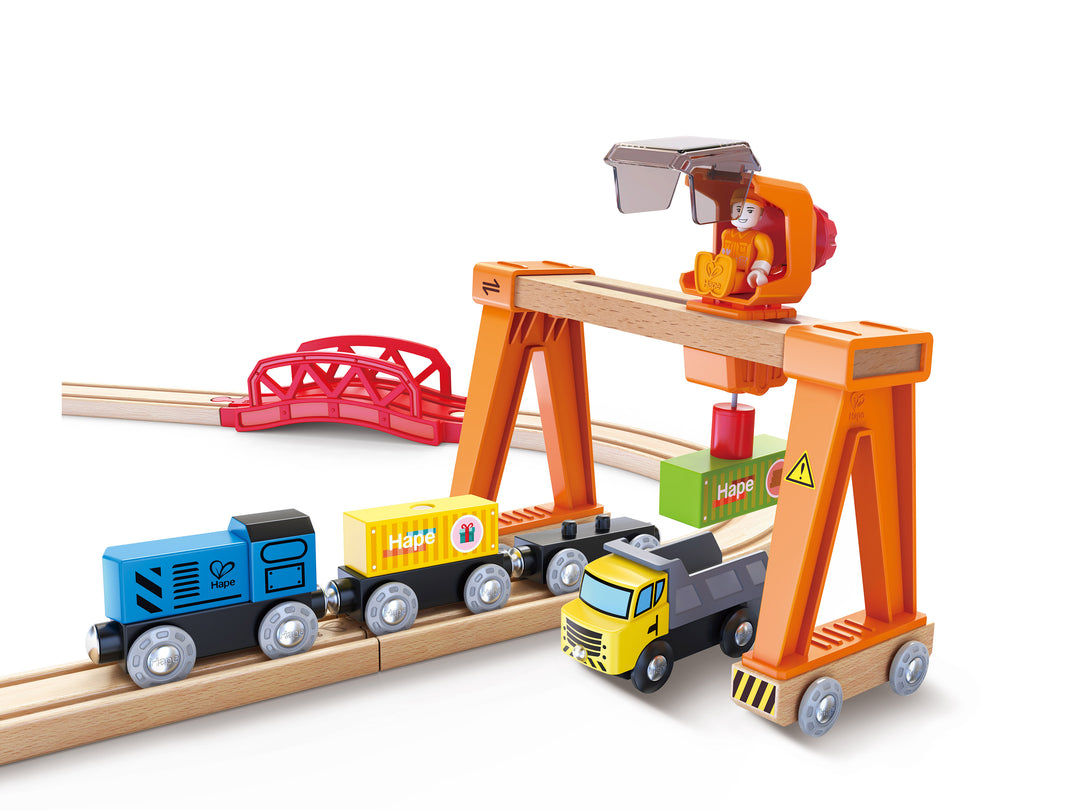 Hape Lift & Load Harbour Rail Set