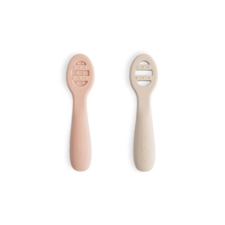 Mushie First Feeding Baby Spoons 2-Pack (Blush/Shifting Sand)