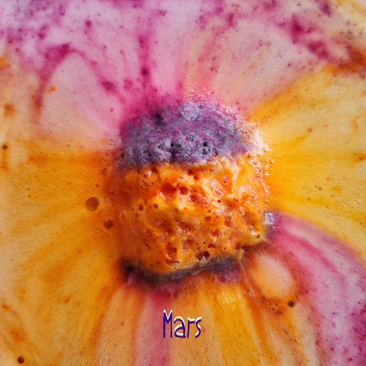 Loot Toy Co. Galaxy Bomb (Mars)