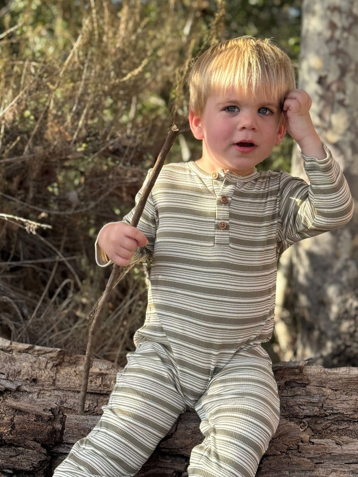 Me &amp; Henry Mason Rib Romper (Sage/Cream)