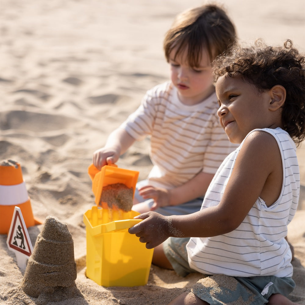 Hape Construction Sand Toy Set-Toys & Learning-Hape-031943-babyandme.ca