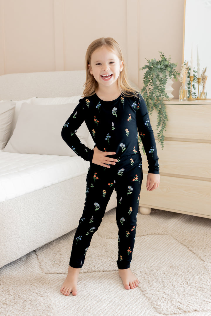 Kyte Baby Long Sleeve Pajamas (Midnight Wildflower)