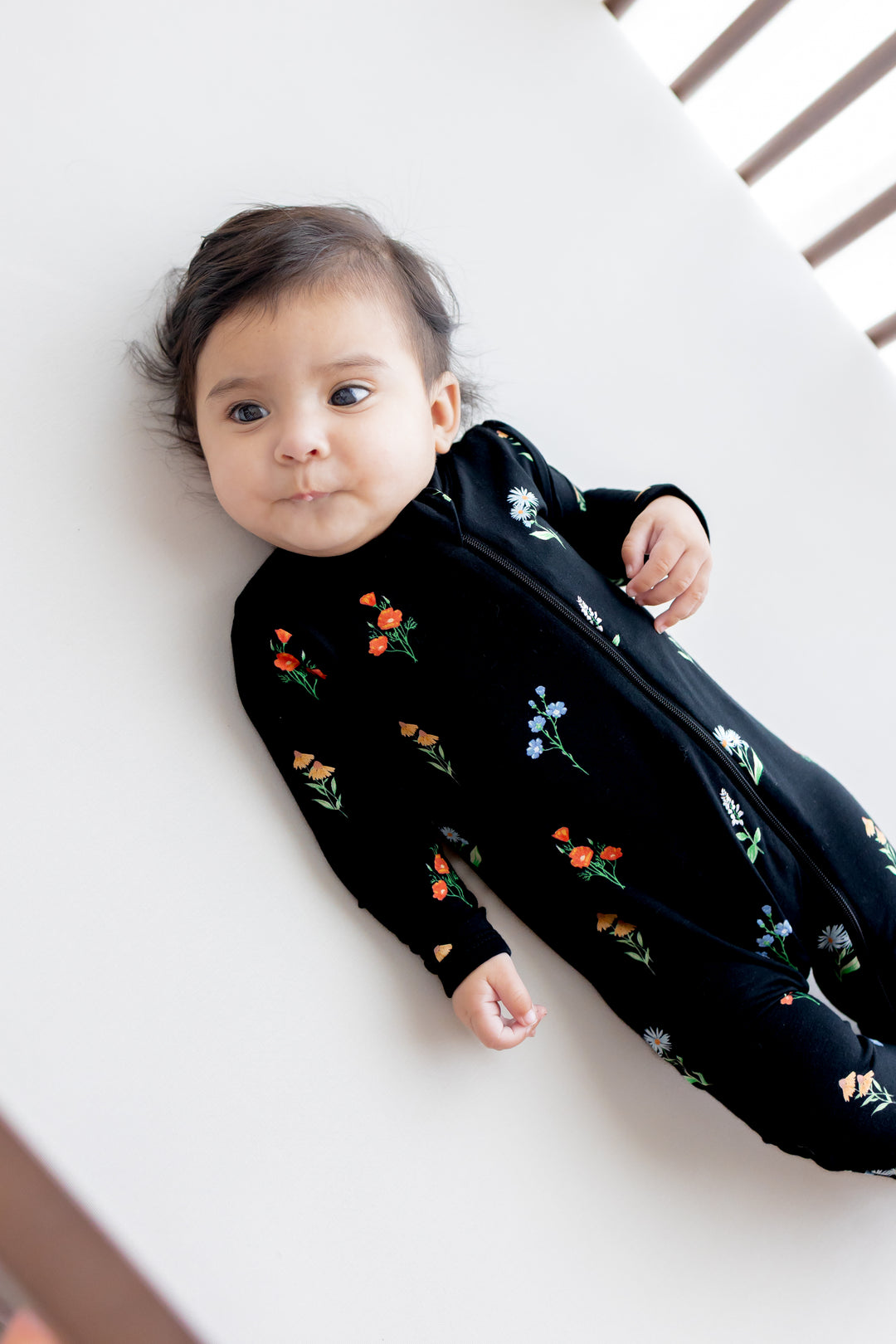 Kyte Baby Long Sleeve Zippered Romper (Midnight Wildflower)