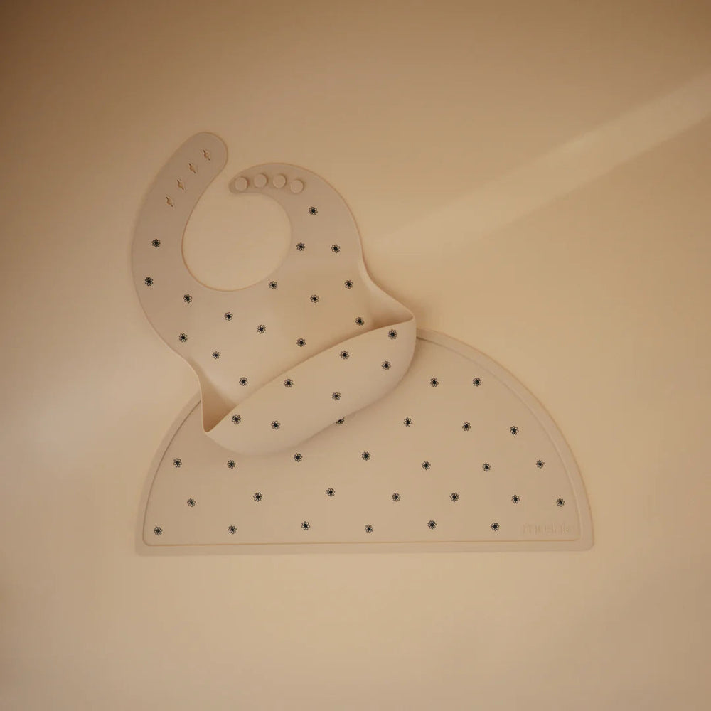 Mushie Silicone Baby Bib (Black Daisy)-Feeding-Mushie-028661 BD-babyandme.ca