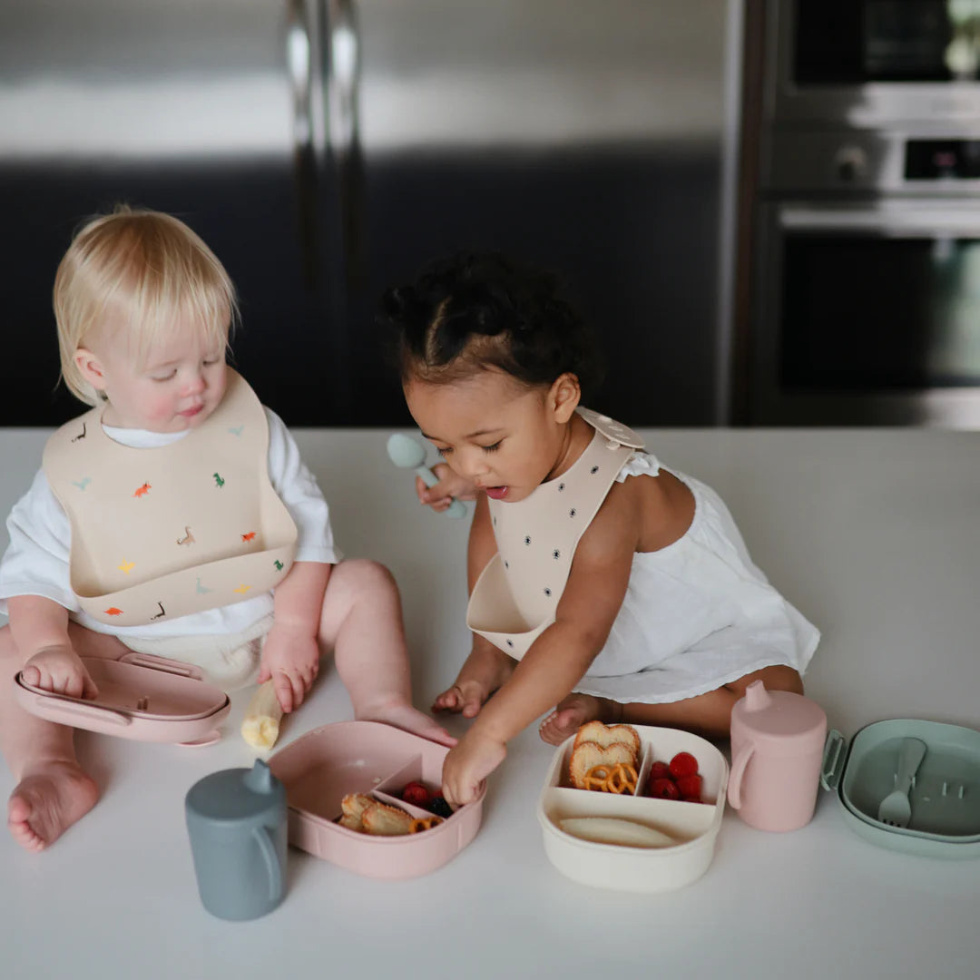 Mushie Silicone Baby Bib (Black Daisy)-Feeding-Mushie-028661 BD-babyandme.ca