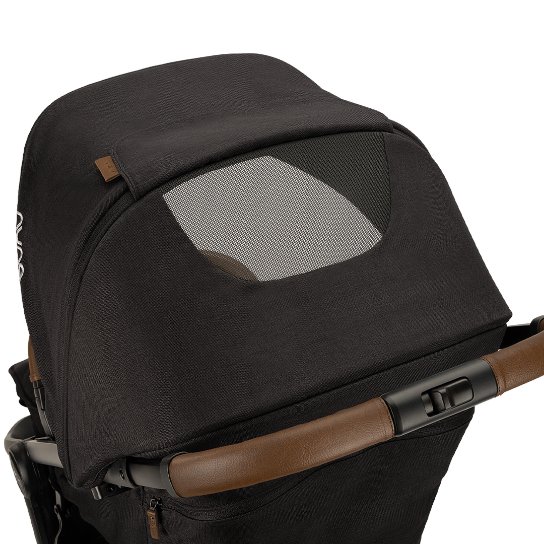 Nuna TRVL™ lx (Caviar)