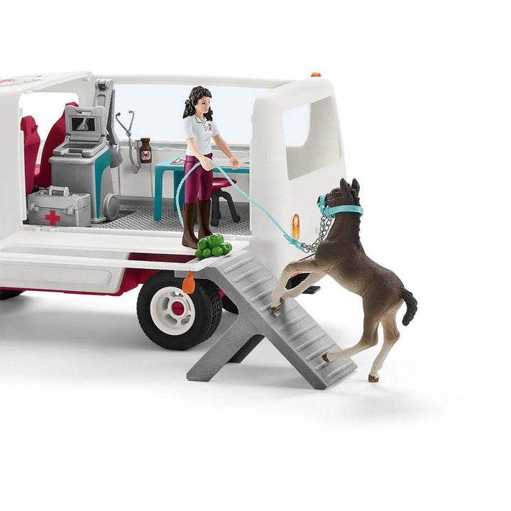 Schleich Mobile Vet with Hanoverian Foal-Toys & Learning-Schleich-031267-babyandme.ca