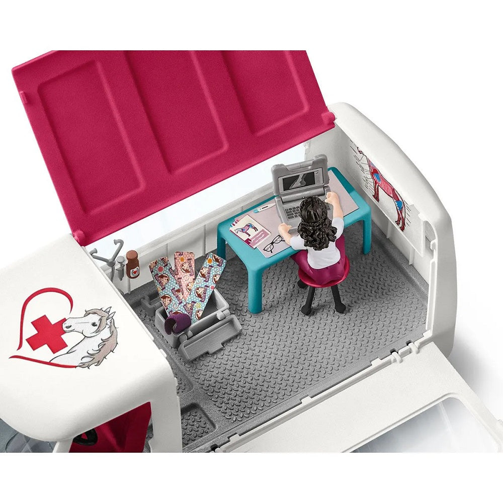 Schleich Mobile Vet with Hanoverian Foal-Toys & Learning-Schleich-031267-babyandme.ca