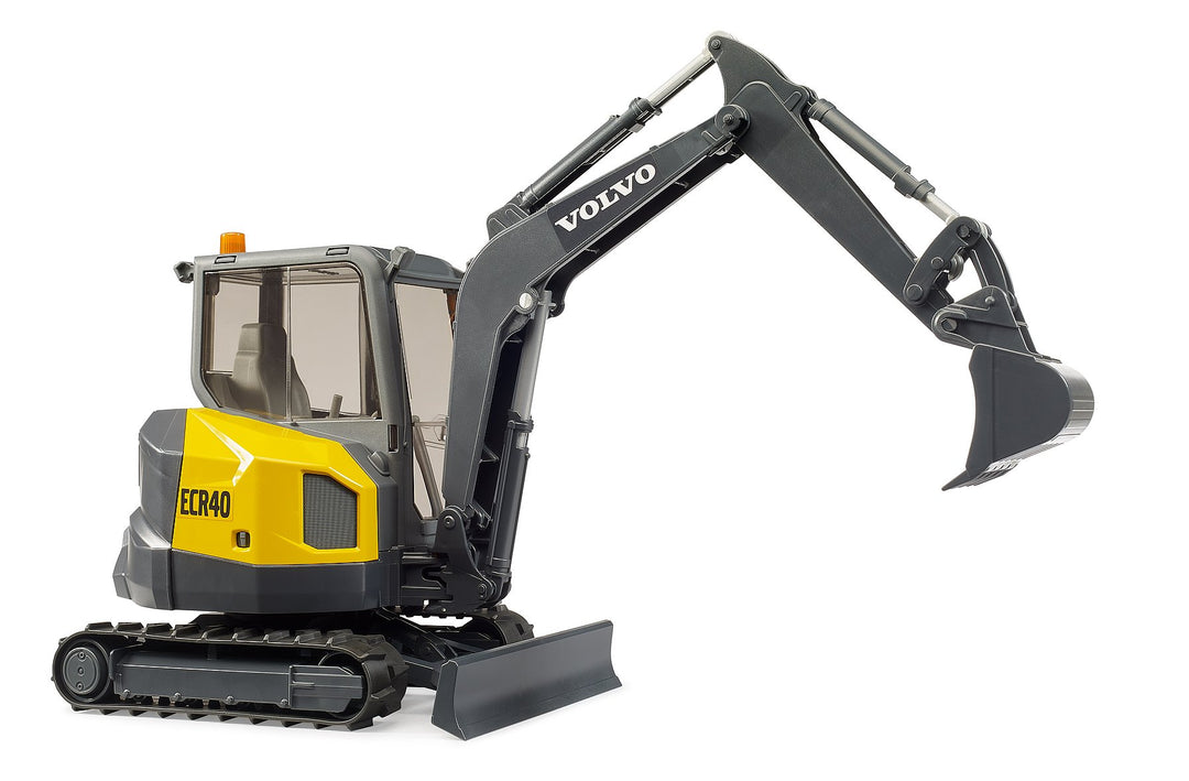 Bruder Volvo ECR40 Compact Excavator