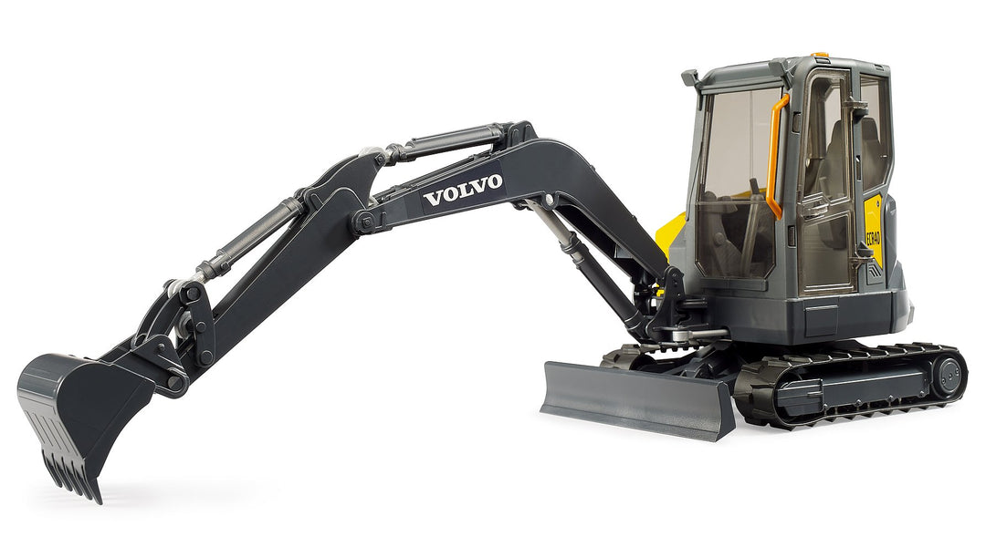 Bruder Volvo ECR40 Compact Excavator
