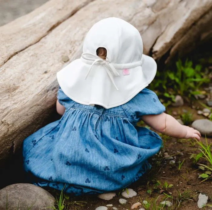 Calikids S2620 Grow With Me Hat (White)