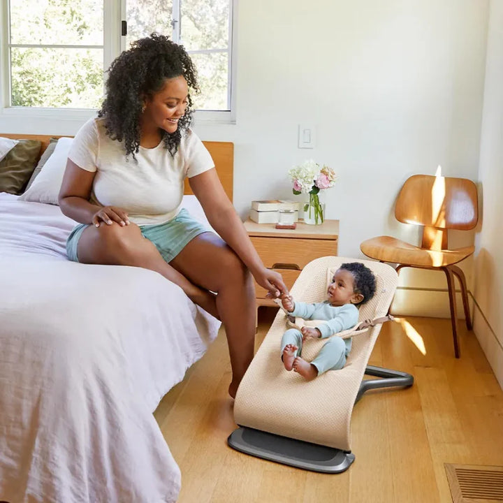 Ergobaby 3-in-1 Evolve Bouncer (Cream Mesh)