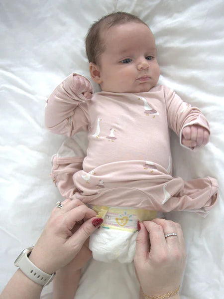Gunamuna Convertible Footie (Tutu Goose)
