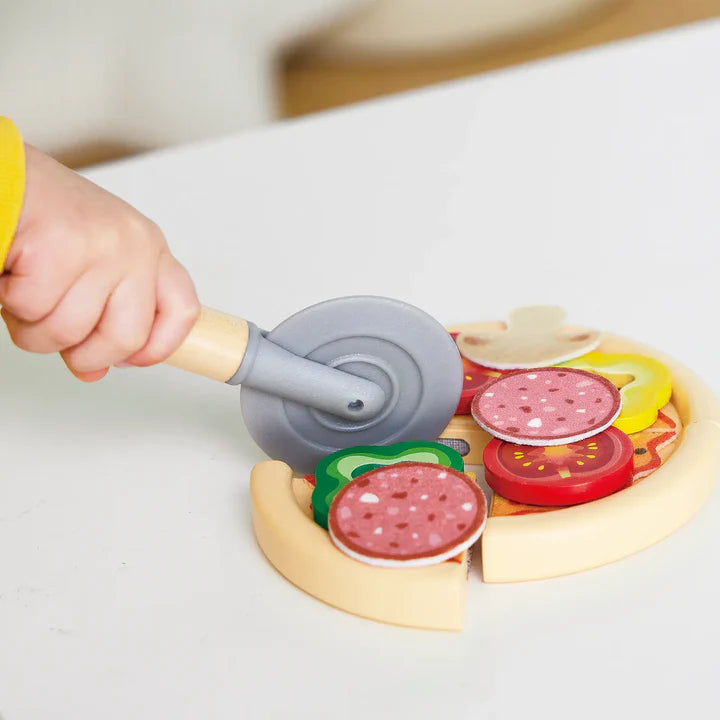 Hape Light &amp; Sizzle Pizza Oven Set