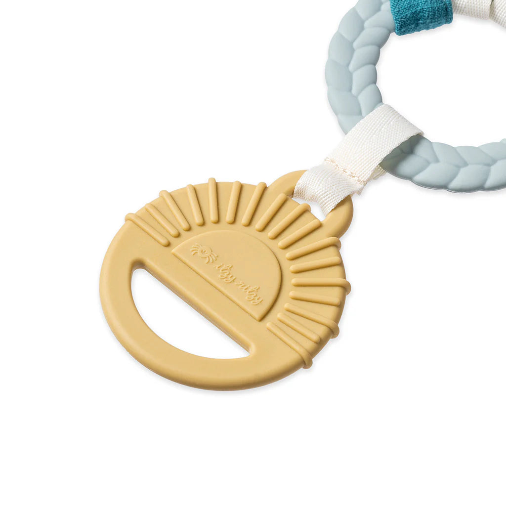 Itzy Ritzy Bitzy Busy Ring (Farm)