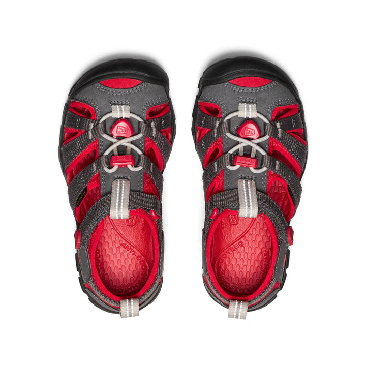 KEEN Little Kids' Seacamp II CNX (Magnet/Red Carpet)