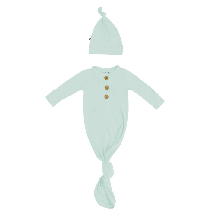 Kyte Baby Knotted Gown with Hat Set (Sage)