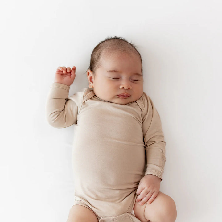Kyte Baby Long Sleeve Bodysuit (Bisque)