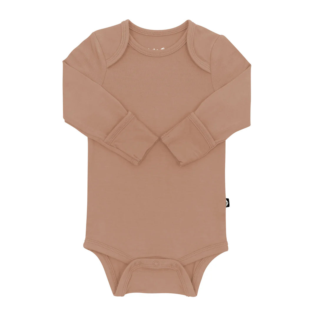 Kyte Baby Long Sleeve Bodysuit (Latte)