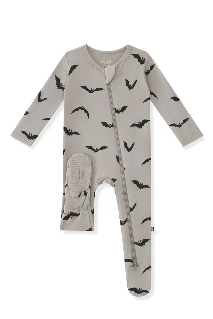 Kyte Baby Long Sleeve Zippered Footie (Bats)