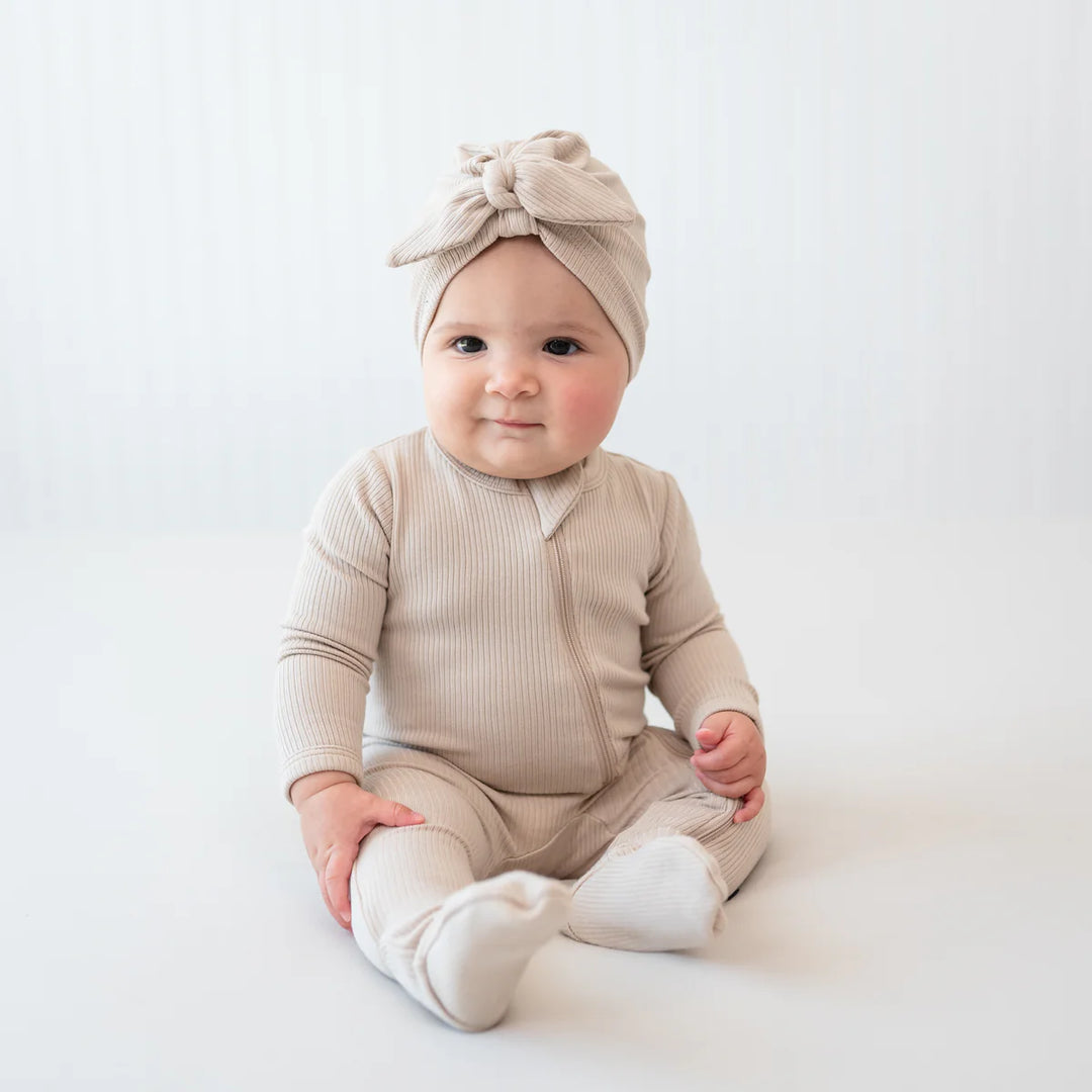Kyte Baby Ribbed Zippered Footie (Bisque)