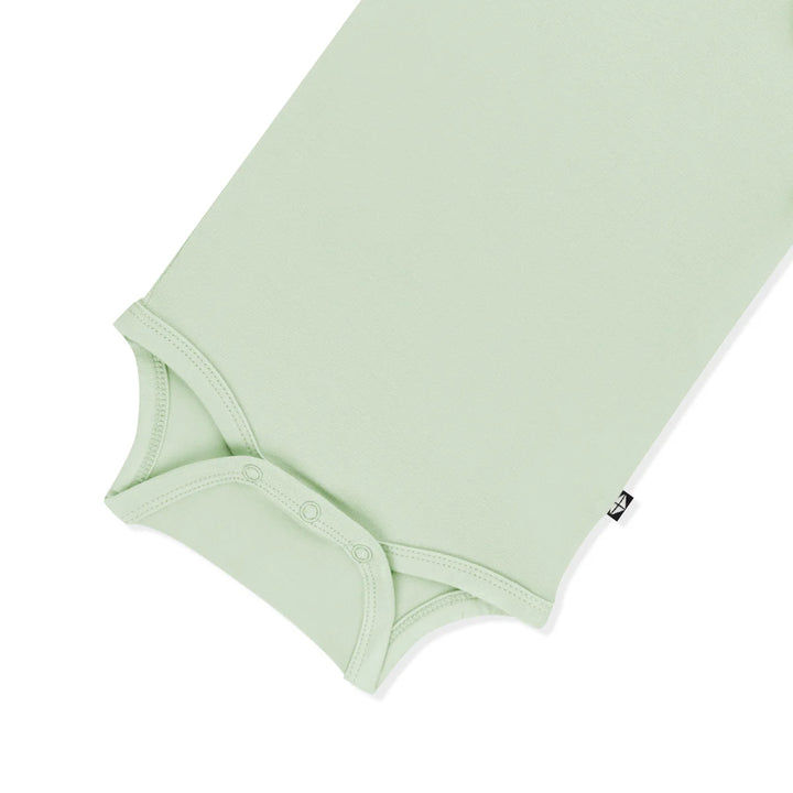 Kyte Baby Short Sleeve Bodysuit (Basil)