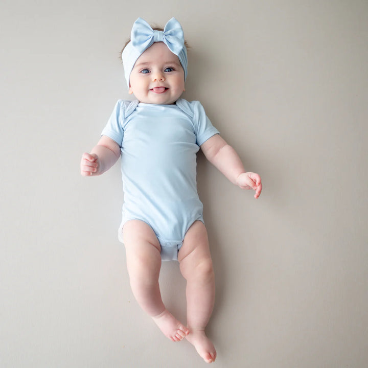 Kyte Baby Short Sleeve Bodysuit (Breeze)