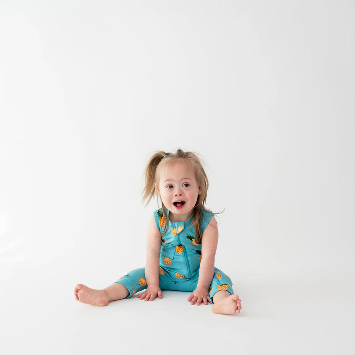 Kyte Baby Sleeveless Zippered Romper (Pineapple)