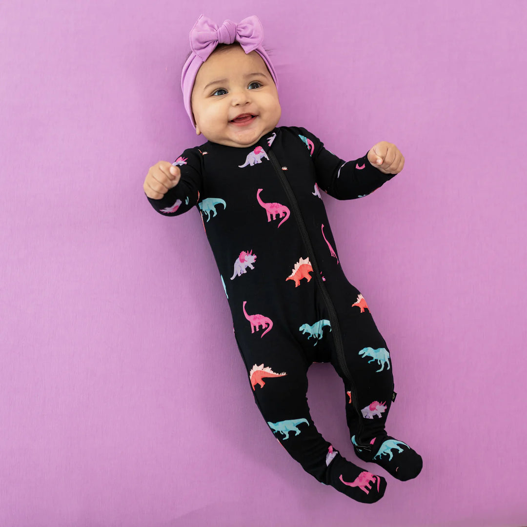 Kyte Baby Zippered Footie (Midnight Roar)