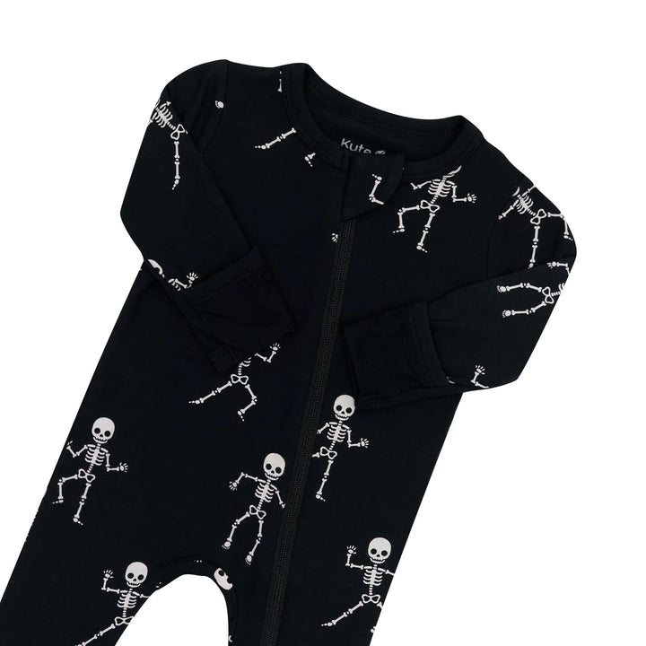 Kyte Baby Zippered Footie (Skeleton)