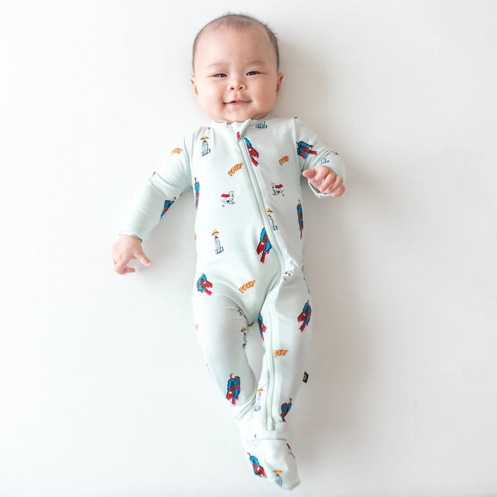 Kyte Baby Zippered Footie (Superman)