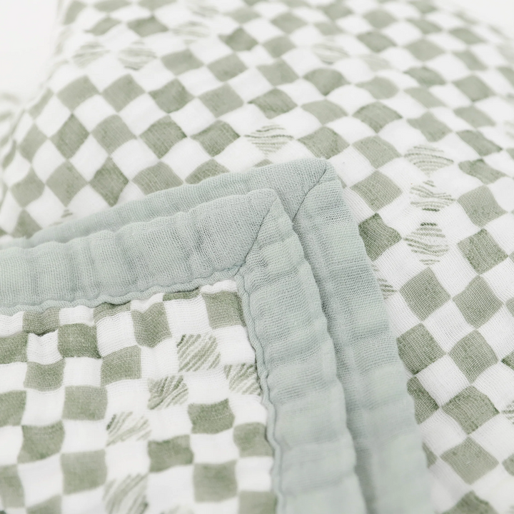 Little Unicorn Organic Cotton Muslin Baby Quilt (Green Checker)