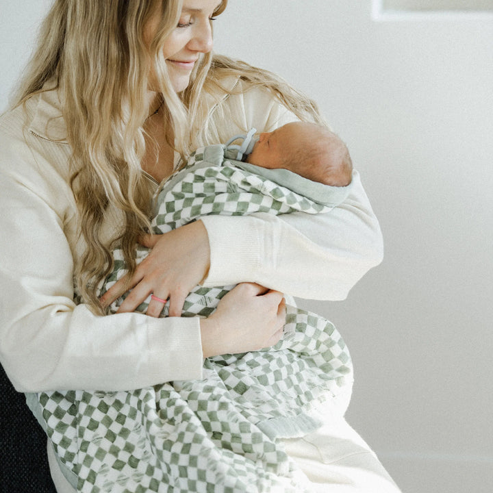 Little Unicorn Organic Cotton Muslin Baby Quilt (Green Checker)