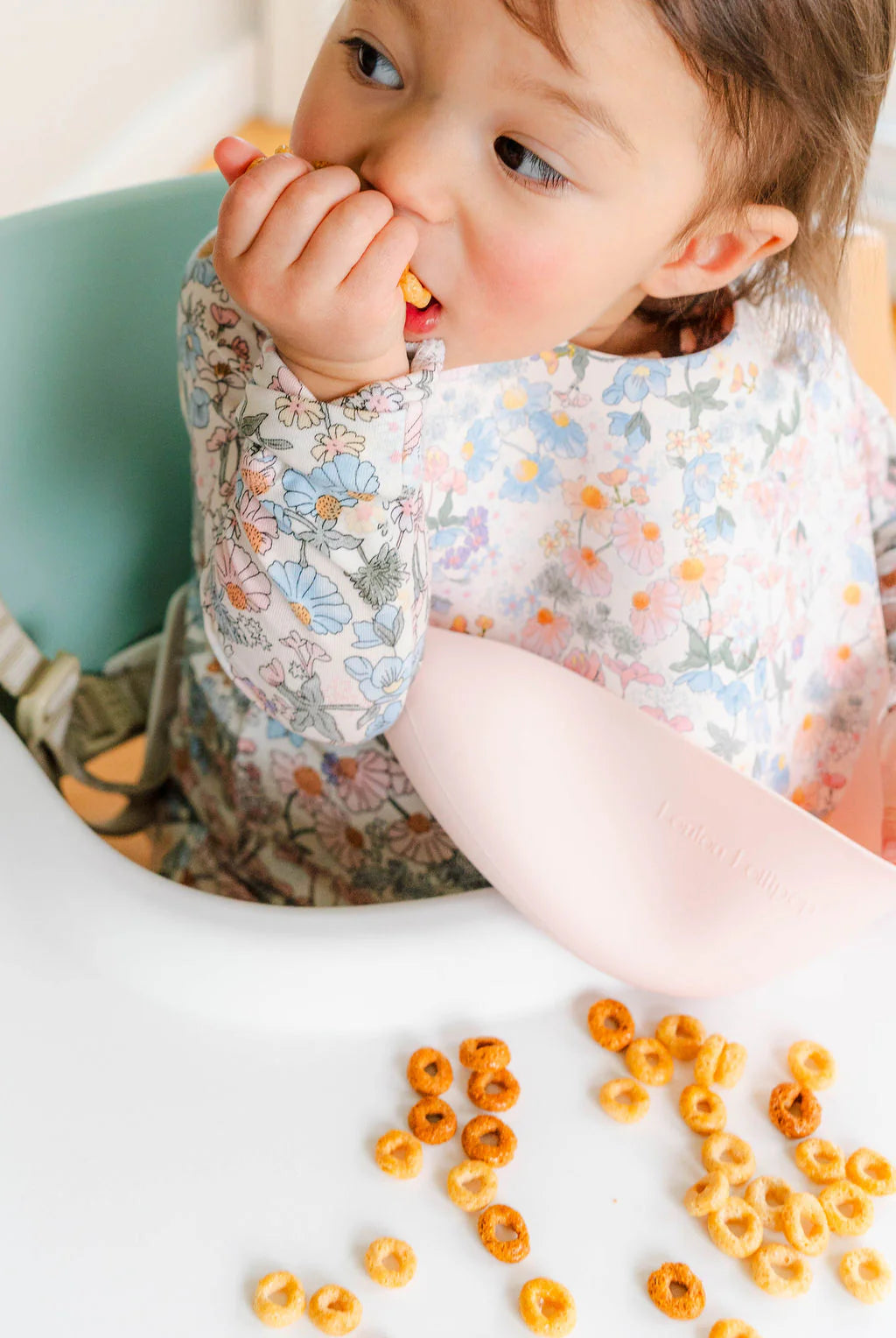 LouLou LOLLIPOP Silicone Bib (English Garden)