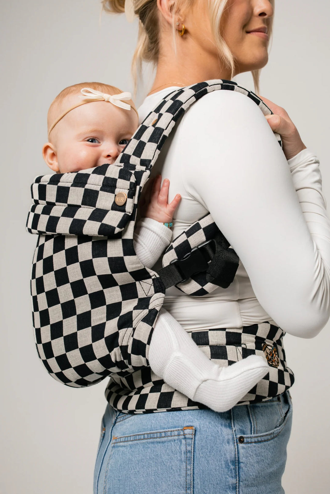 Mabé Monarch Carrier (Ebony Check)