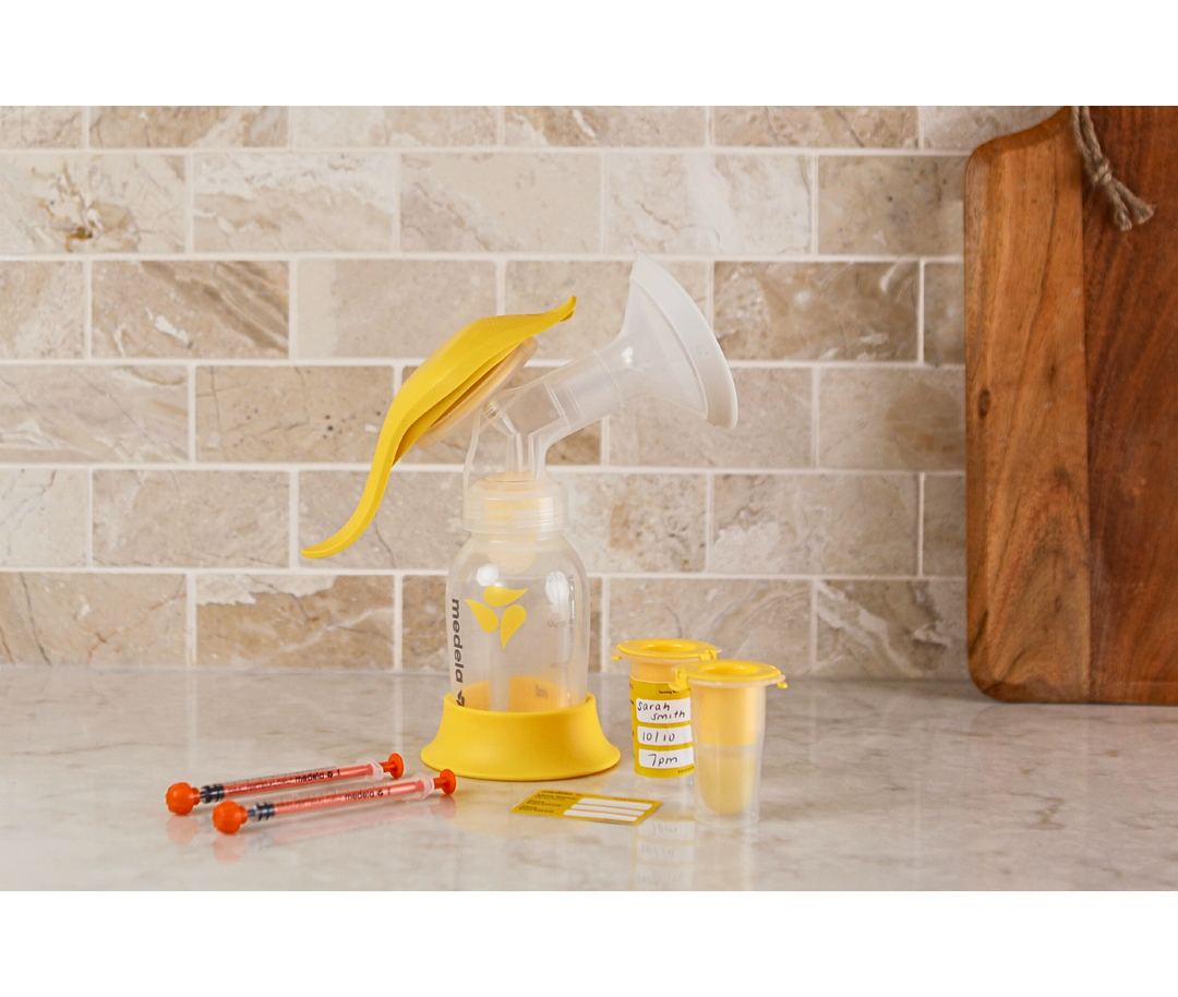 Medela Harmony Manual Breast Pump with Colostrum Collection &amp; Feeding Kit